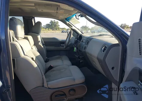 2004 Ford F-150 Stx/Xl/Xlt z USA, uszkodzony, nr VIN 1FTRX12W84NA80845